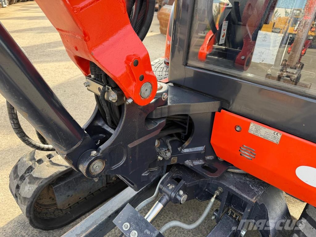 Kubota KX 101-3 alpha . Мини-экскаваторы