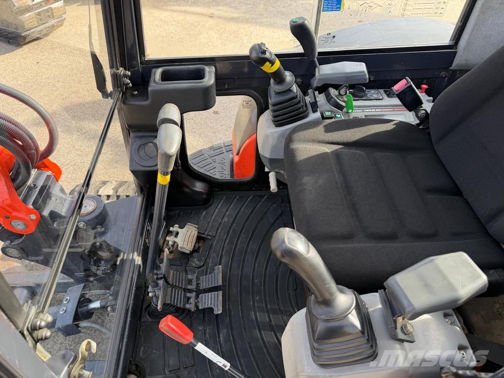 Kubota KX 101-3 alpha . Мини-экскаваторы
