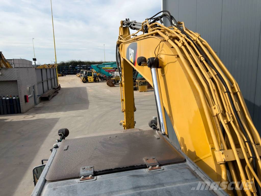 CAT 320E L Bagri goseničarji