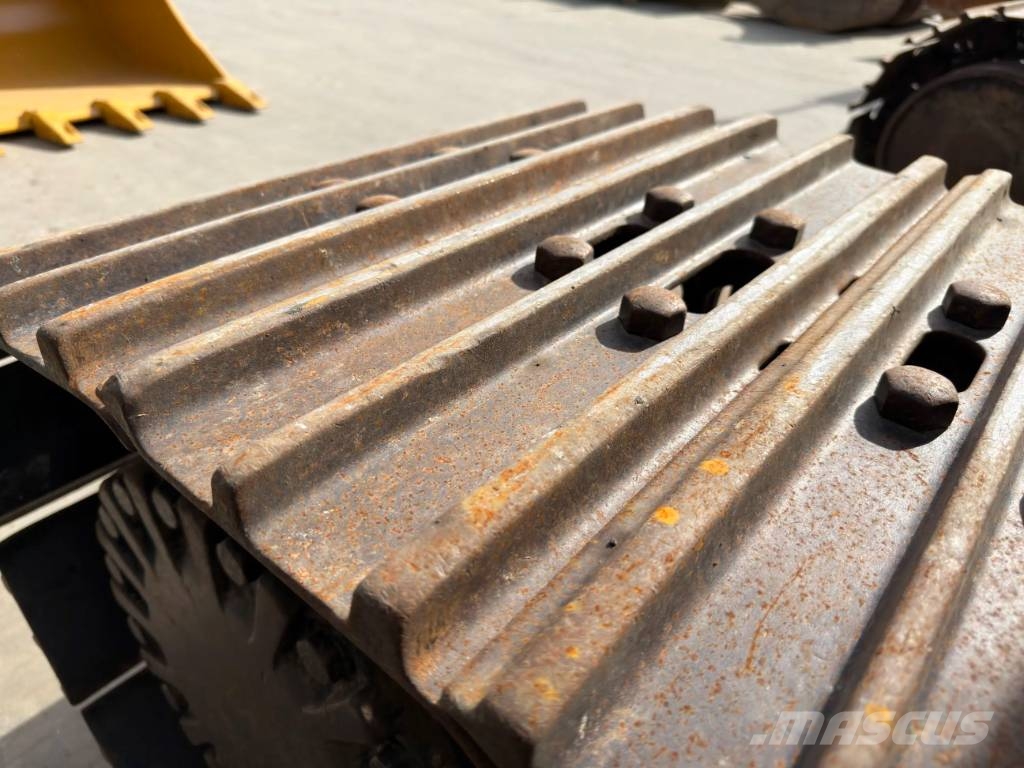 CAT 320E L Bagri goseničarji
