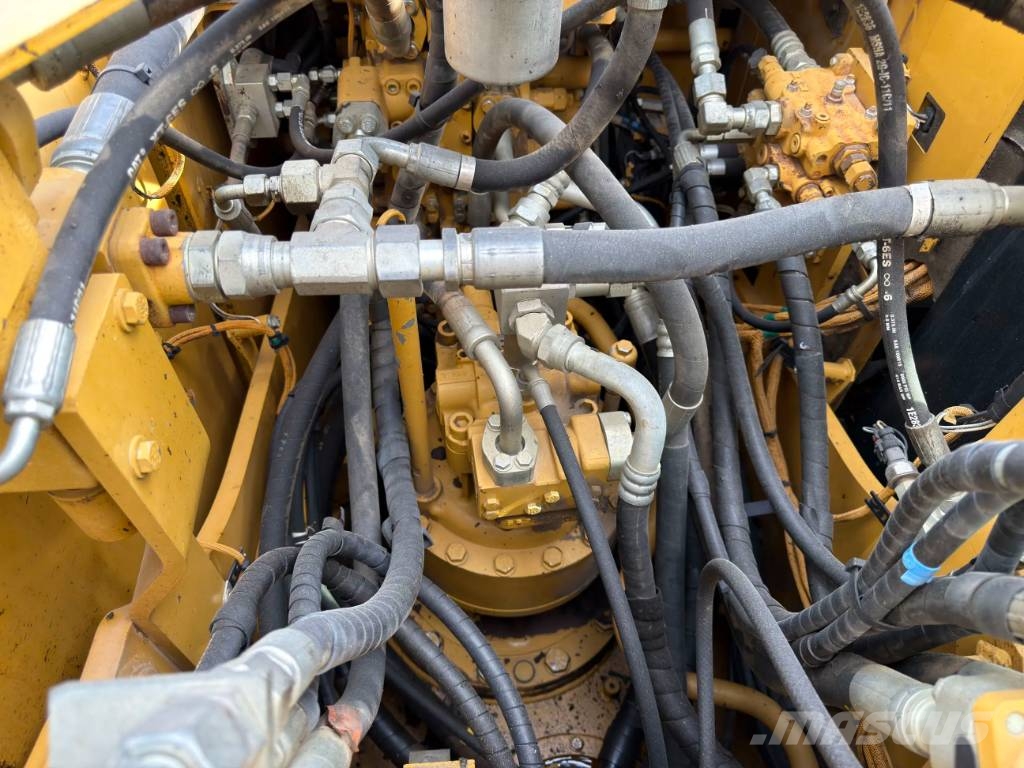 CAT 320E L Bagri goseničarji