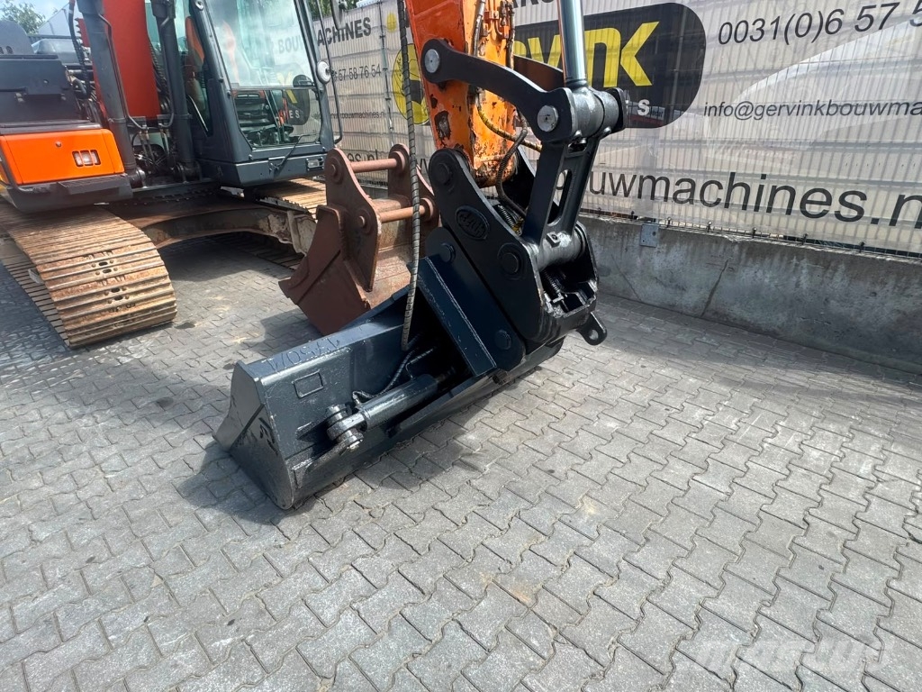 Doosan DX 140 LC-5 حفارات زحافة
