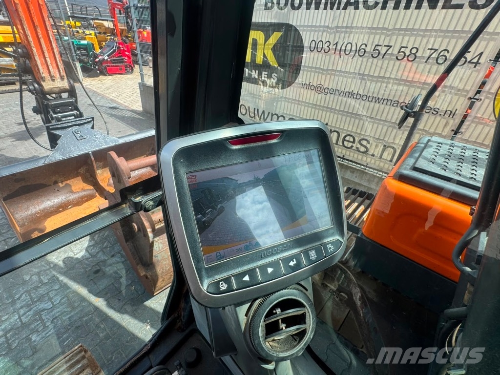 Doosan DX 140 LC-5 حفارات زحافة