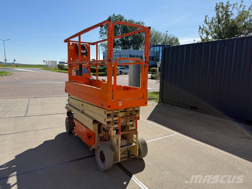 JLG 2032 ES schaar hoogwerker 8 meter Schaarhoogwerkers