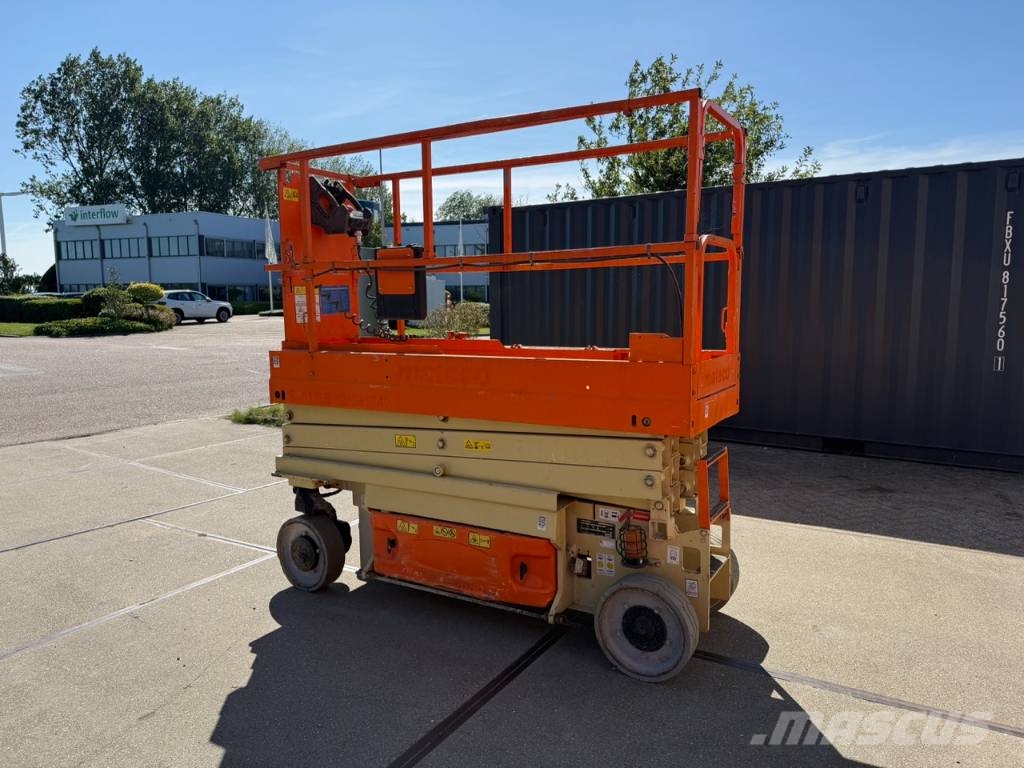JLG 2032 ES schaar hoogwerker 8 meter Schaarhoogwerkers