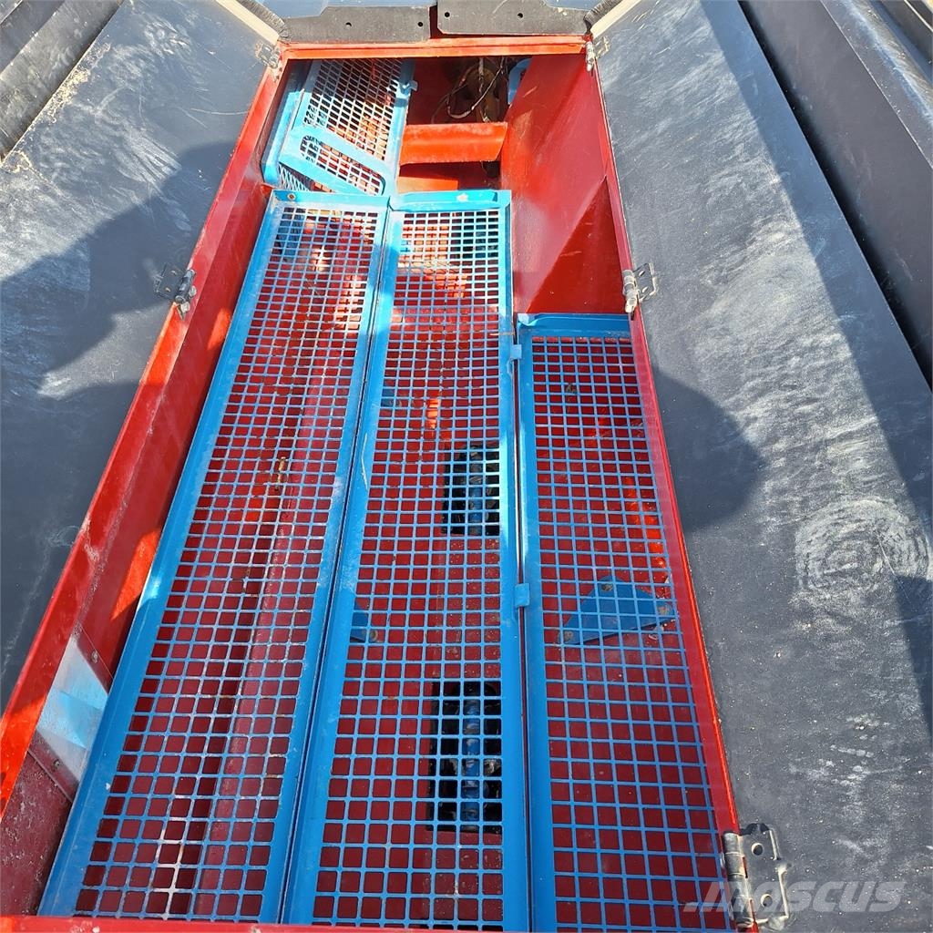 Monosem NG PLUS M 11rgs Mechanické sejačky