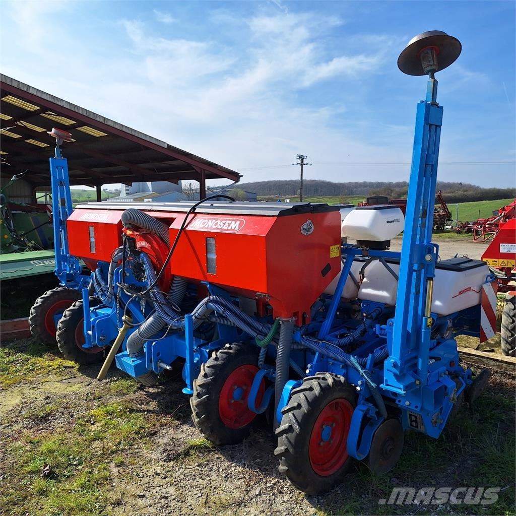 Monosem NG PLUS M 11rgs Mechanické sejačky
