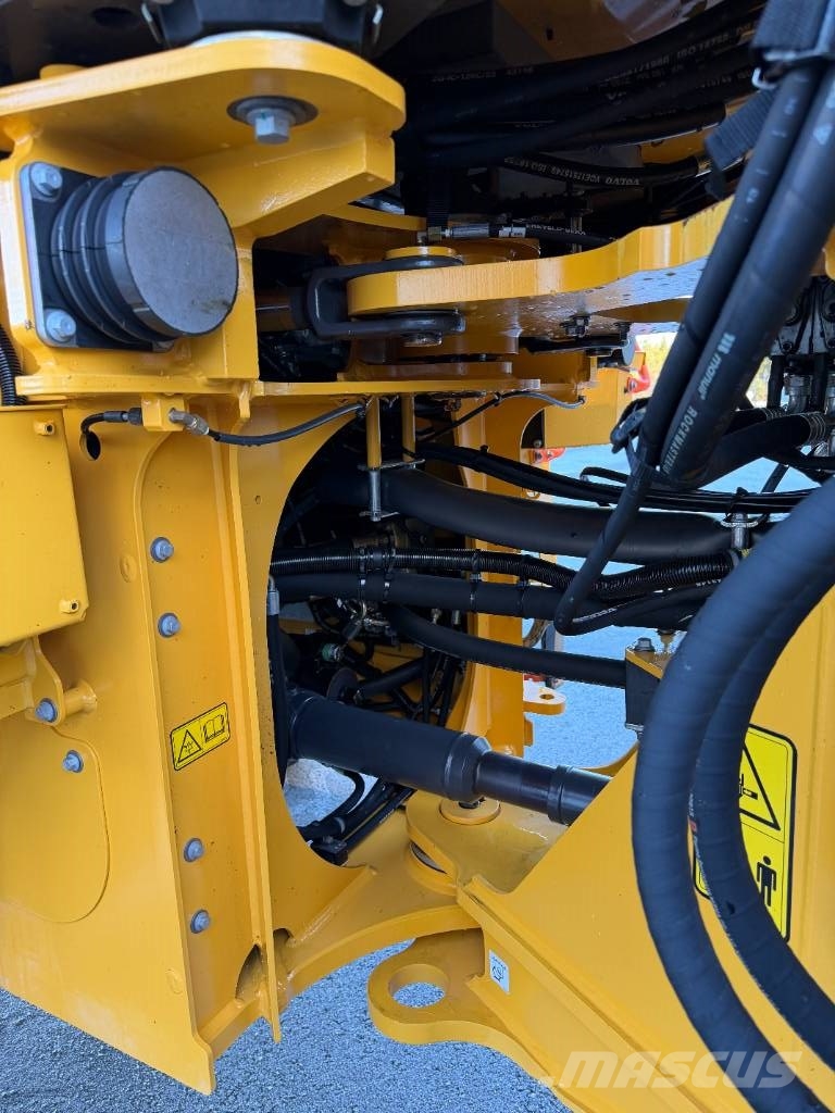 Volvo L70H / L70H2 Våg, CDC, BSS, allt OBS 637 tim Radlader
