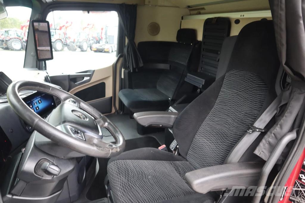 Mercedes-Benz Actros 2553 | 6X2 | RETARDER | 1M FLOOR HEIGHT | E Pritschenwagen/Pritschenwagen mit Seitenklappe