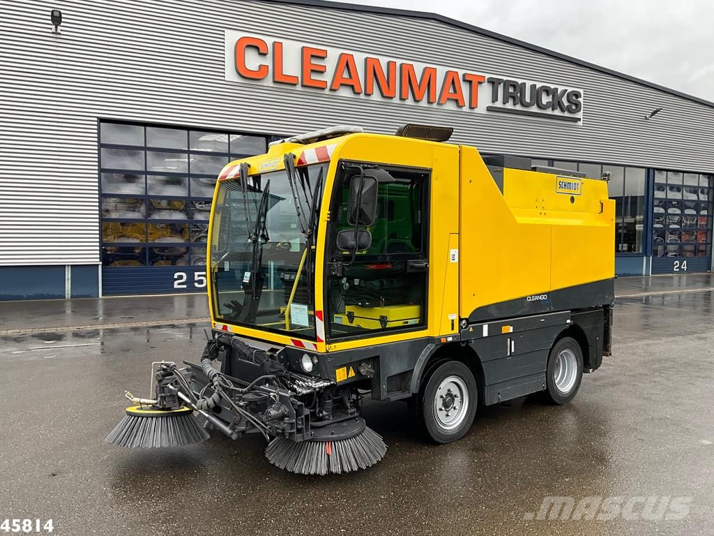 Schmidt Cleango 500 with 3-rd brush Autocarro spazzatrice