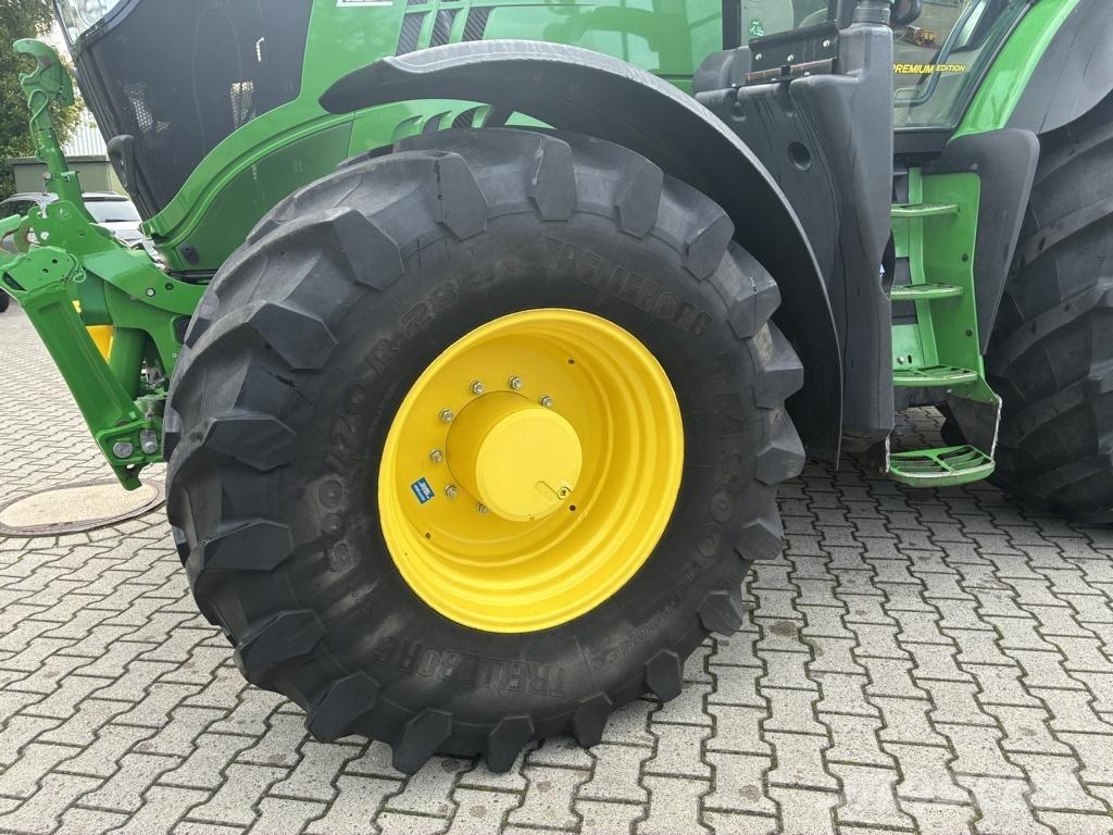 John Deere TRAKTOR 6215R Kmetijstvo - drugo