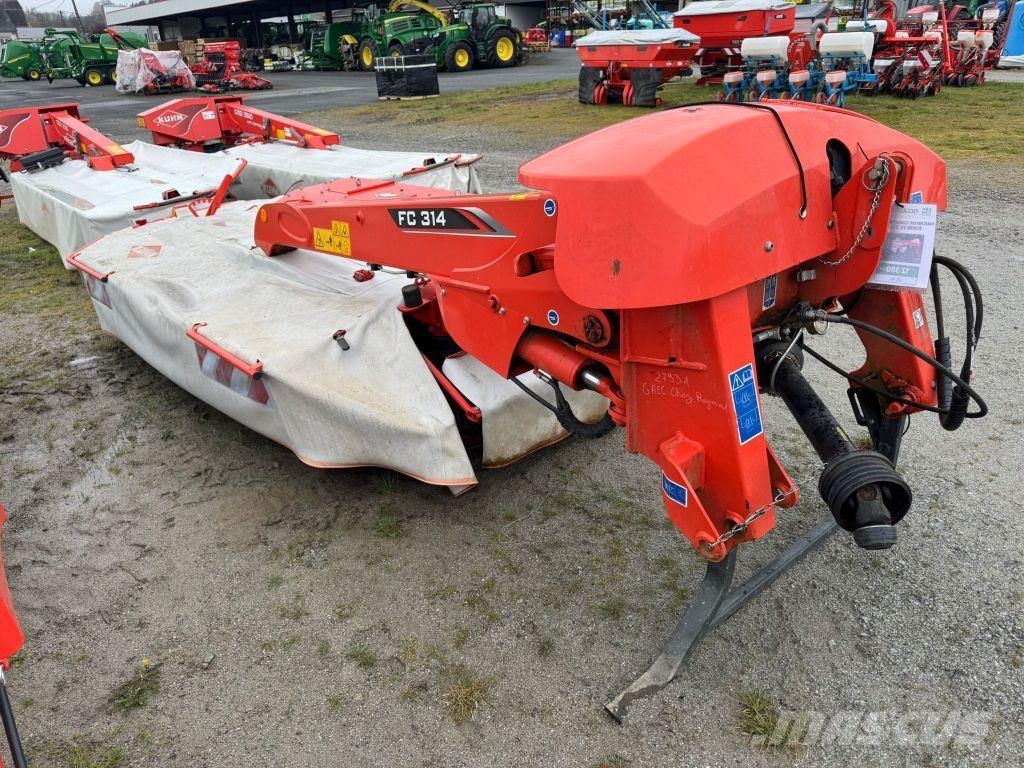 Kuhn FC 314 FF Kosačky namontované a ťahané