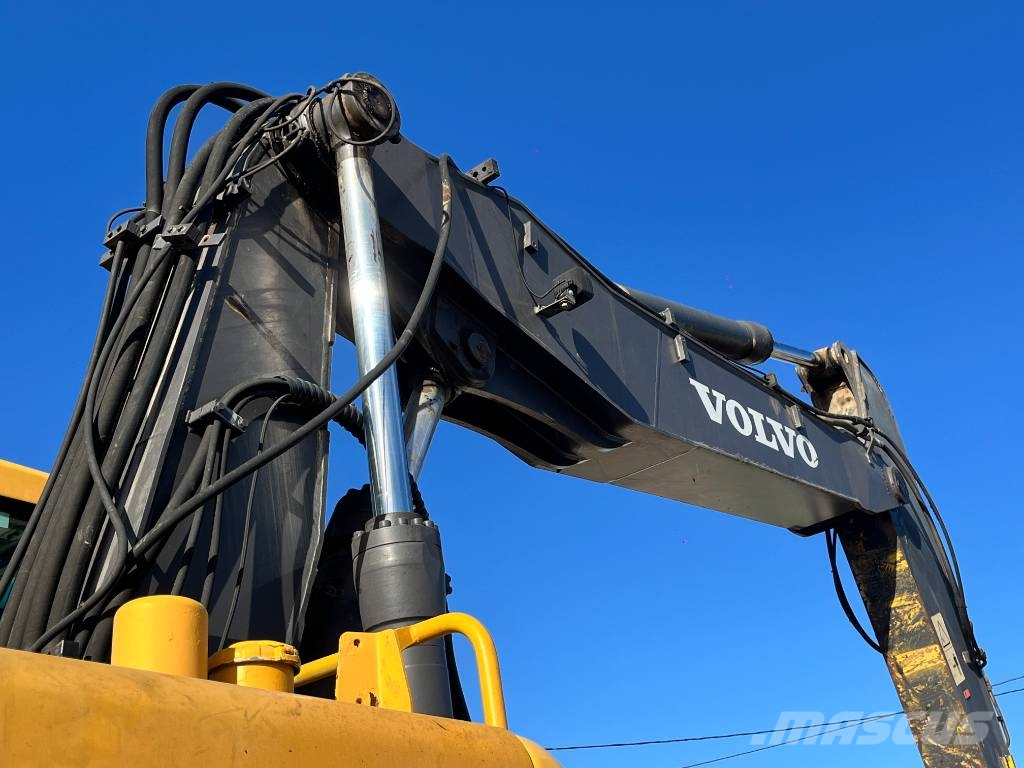 Volvo EW 180 C Excavadoras de ruedas