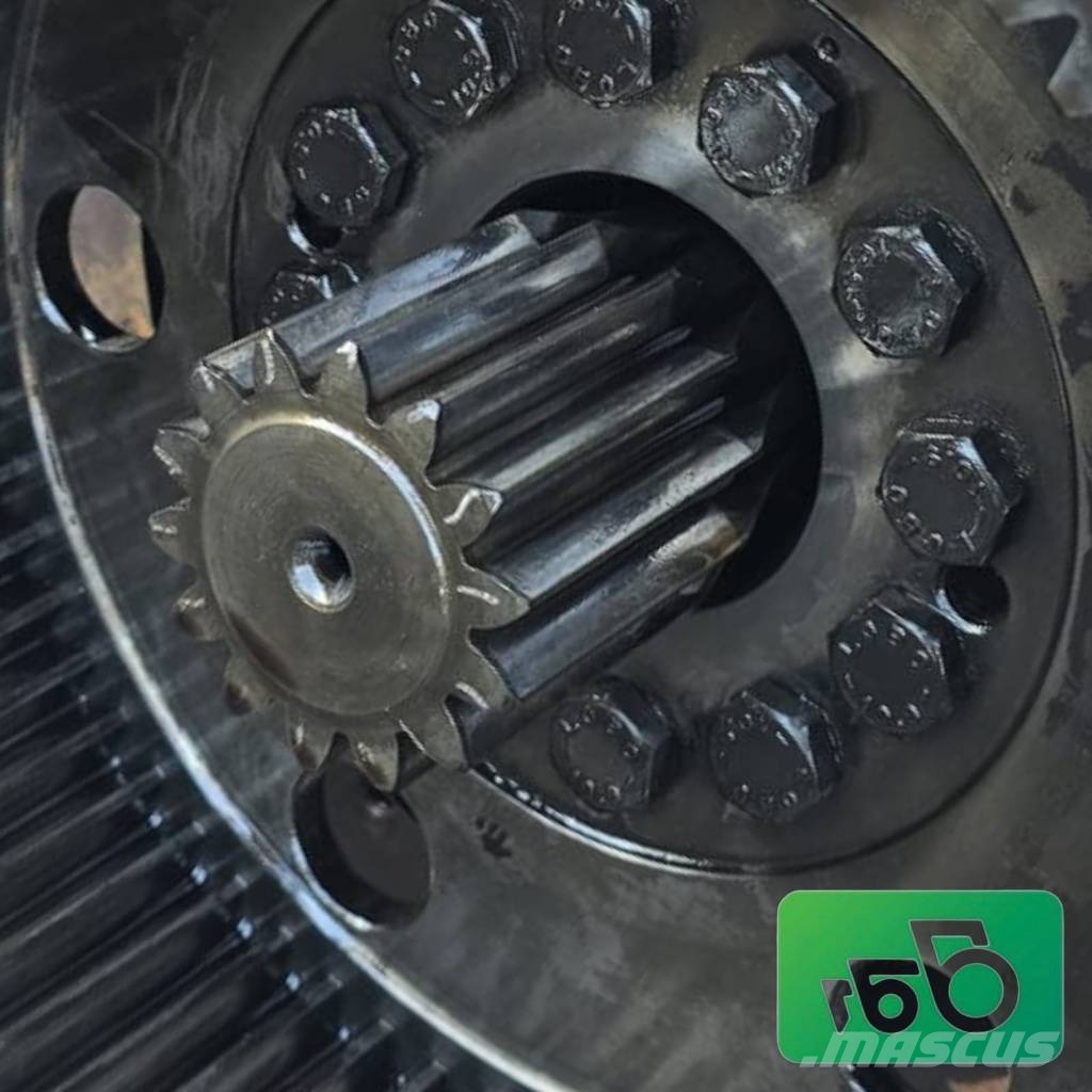 Valtra T150 FRONT AXLE 740/532 Dana V36000500 Alváz és felfüggesztés
