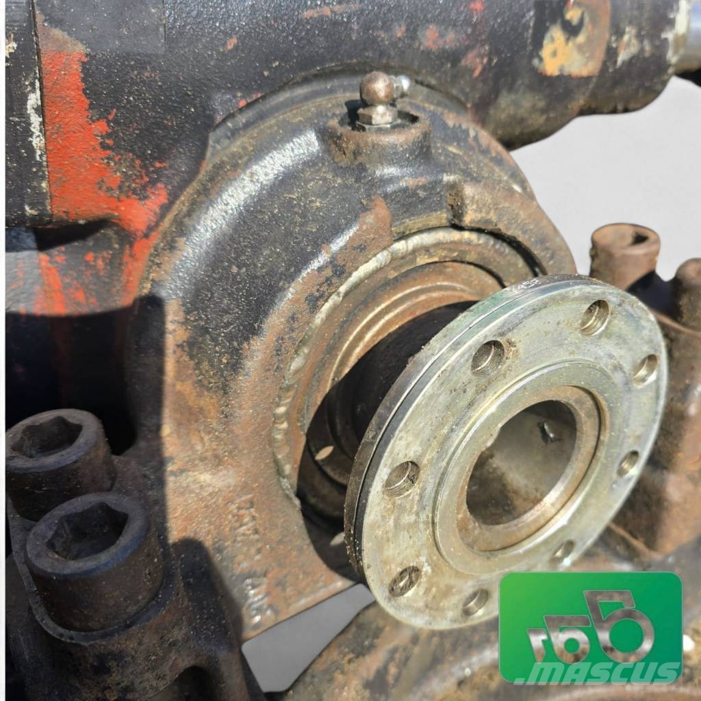 Valtra T150 FRONT AXLE 740/532 Dana V36000500 Alváz és felfüggesztés