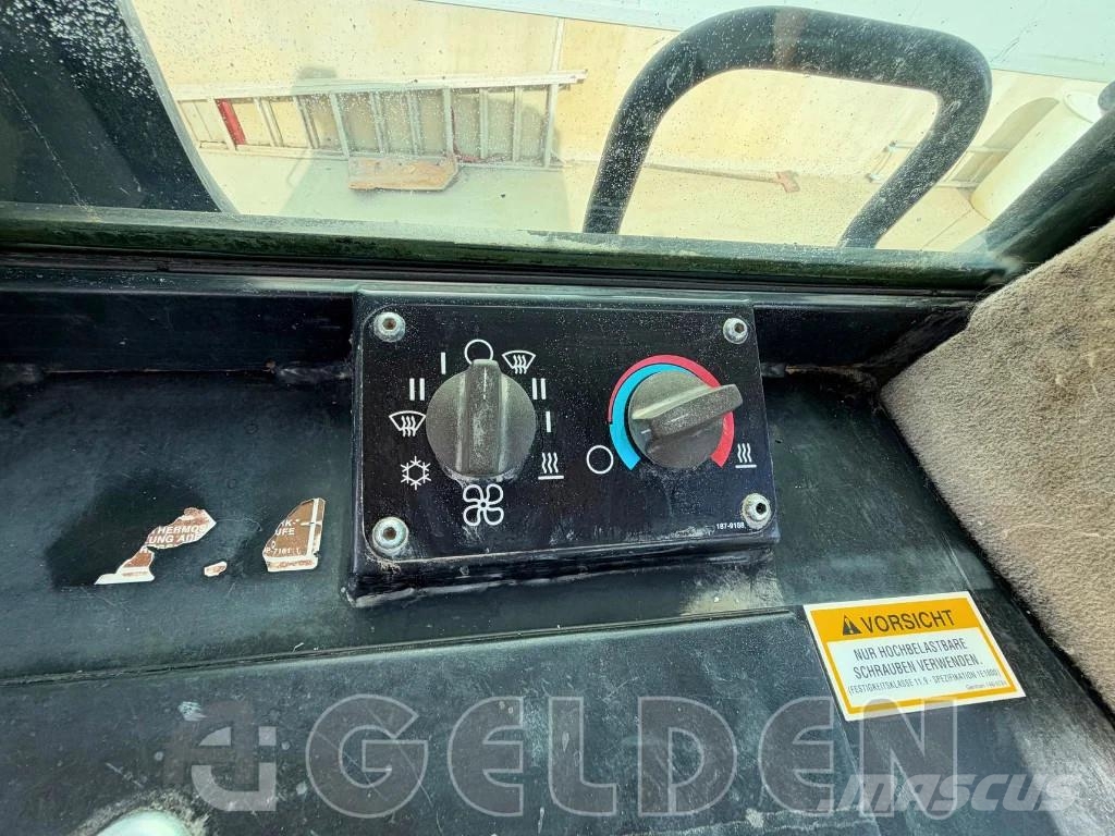 CAT 963C - TOP CONDITION Lánctalpas homlokrakodók