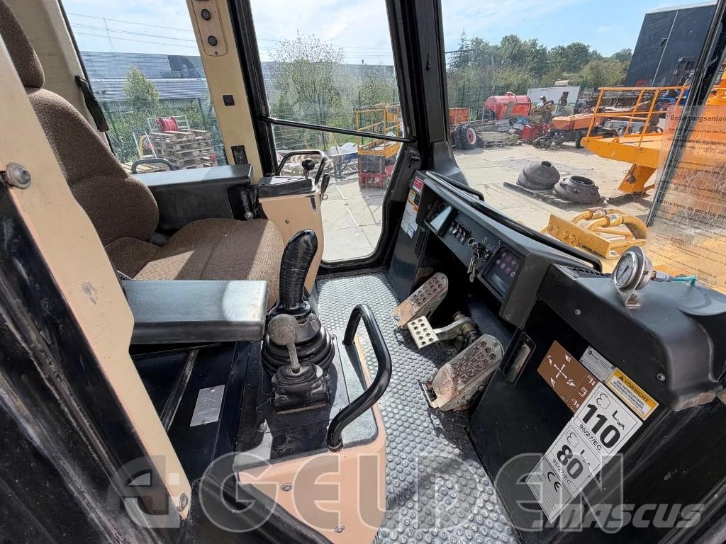 CAT 963C - TOP CONDITION Lánctalpas homlokrakodók