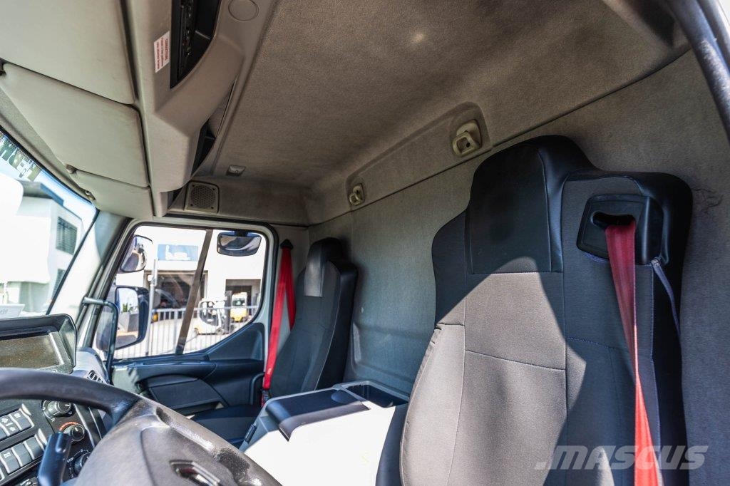 Renault D18.250 DXI+DHOLLANDIA Camion Fourgon