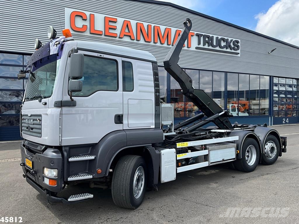 MAN TGA 26.320 Euro 5 21 Ton haakarmsysteem شاحنات الرافعات الخطافية