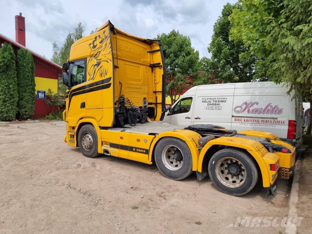 Scania S 580 6X2 Trekkers