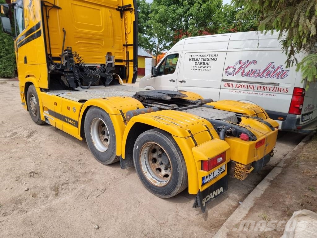 Scania S 580 6X2 Trekkers