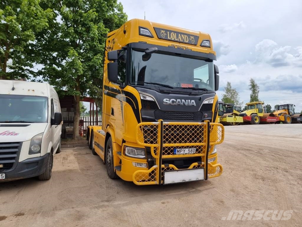 Scania S 580 6X2 Trekkers