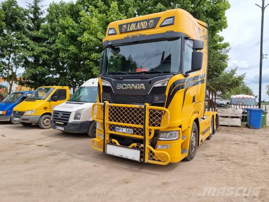 Scania S 580 6X2 Trekkers