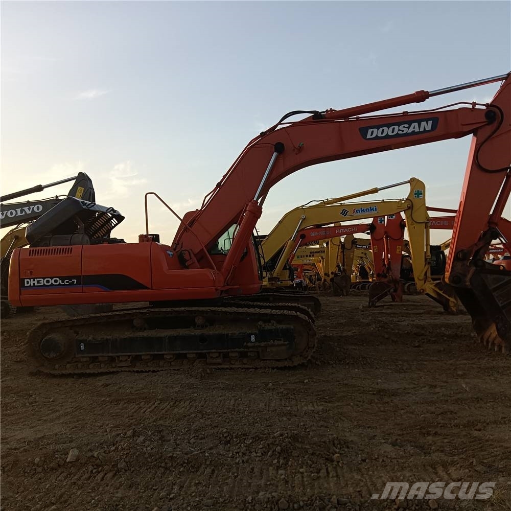 Doosan DH300LC-7 Εκσκαφείς με ερπύστριες