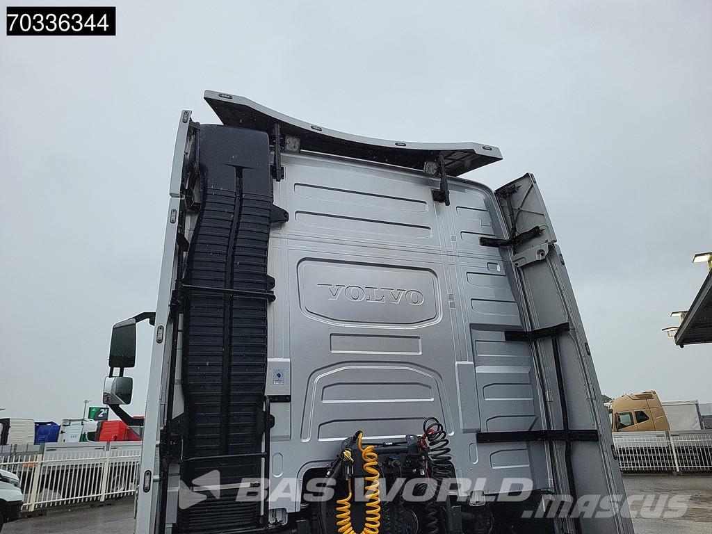 Volvo FH 460 4X2 Globe Alcoa's Leder Vilcēji
