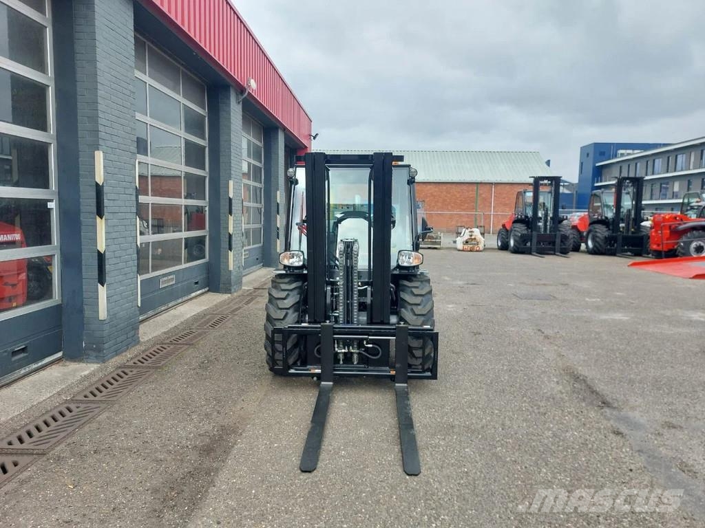 Manitou MC 25 -4 | NIEUW | DIRECT LEVERBAAR! Rough terrain truck
