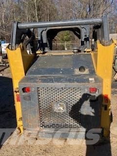 John Deere 317G Chargeuse compacte