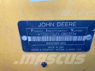 John Deere 317G Chargeuse compacte