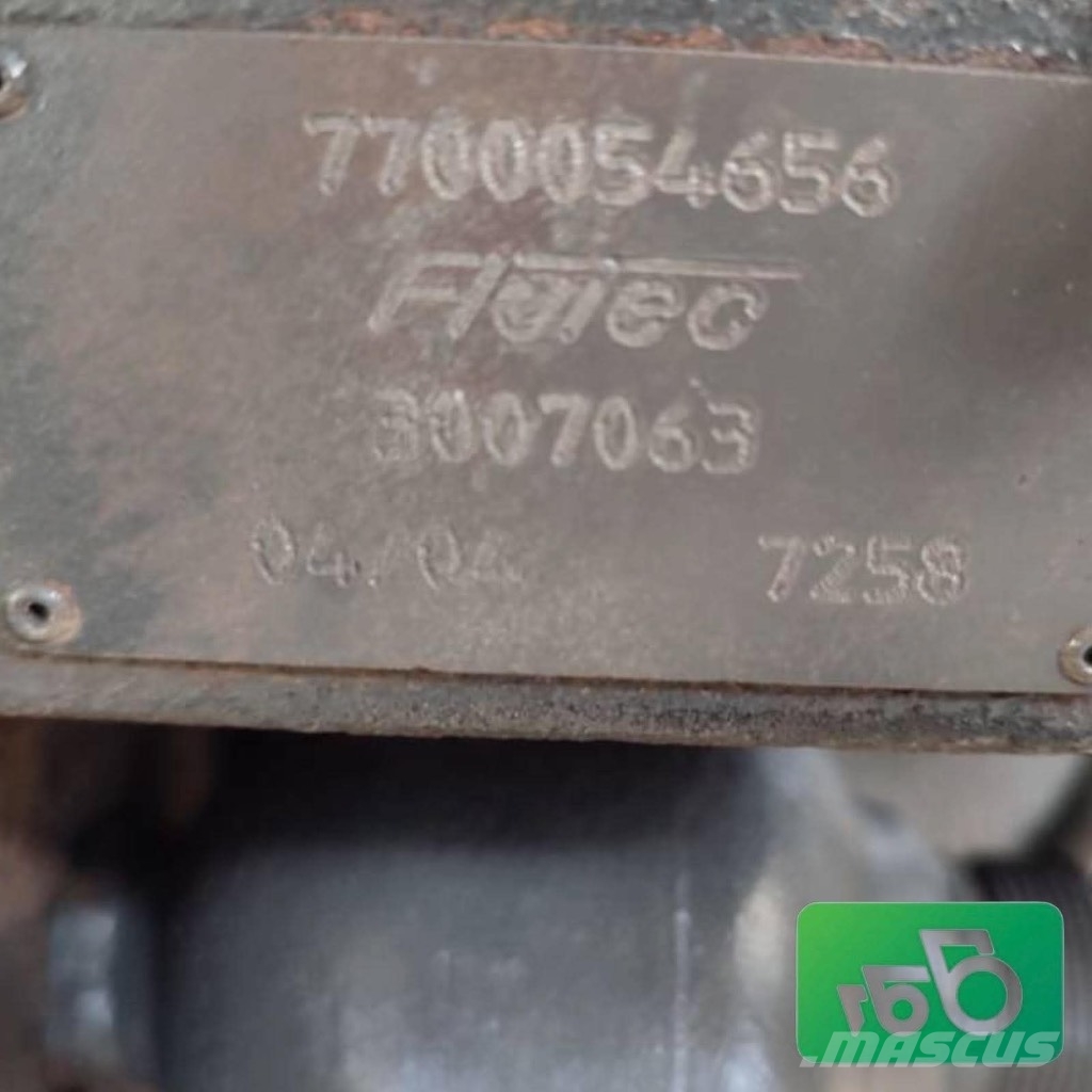 CLAAS Gearbox 77000903246 CELTIS 456 RX Transmissie