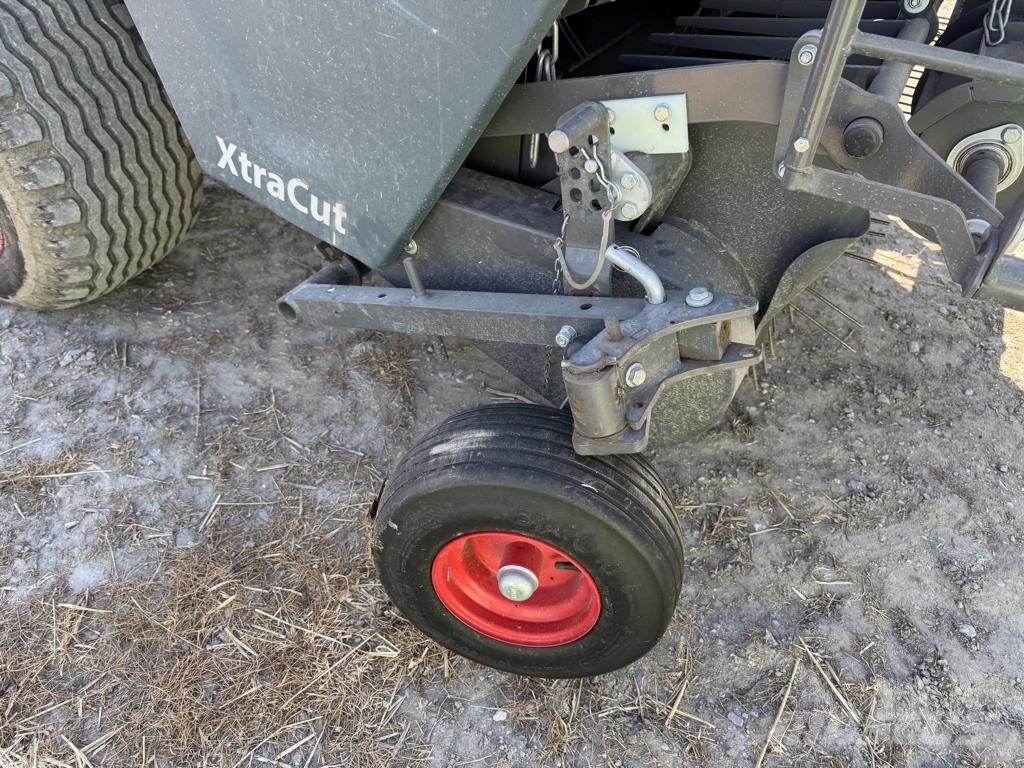 Fendt Rotana 160 v xtra Lisy na okrúhle balíky