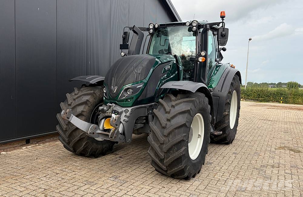 Valtra T174 Direct TwinTrac Tractoren