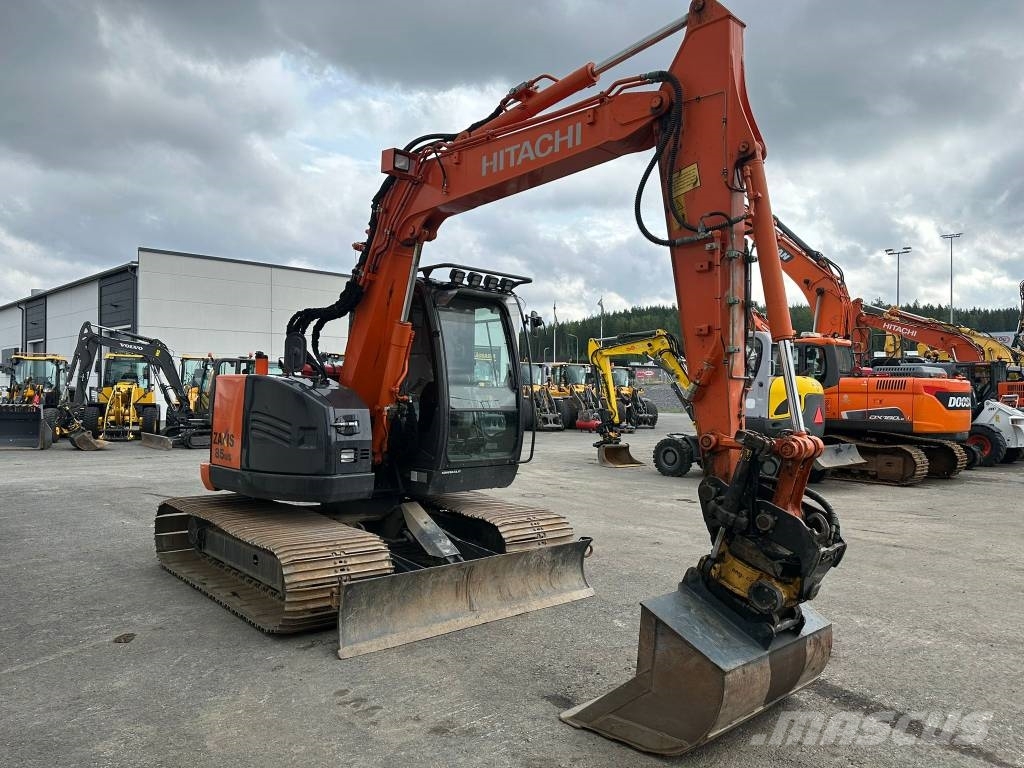 Hitachi ZX85US-5 800mm telat 6kpl työlaitteet mukaan حفارات وسط 7 طن - 12 طن