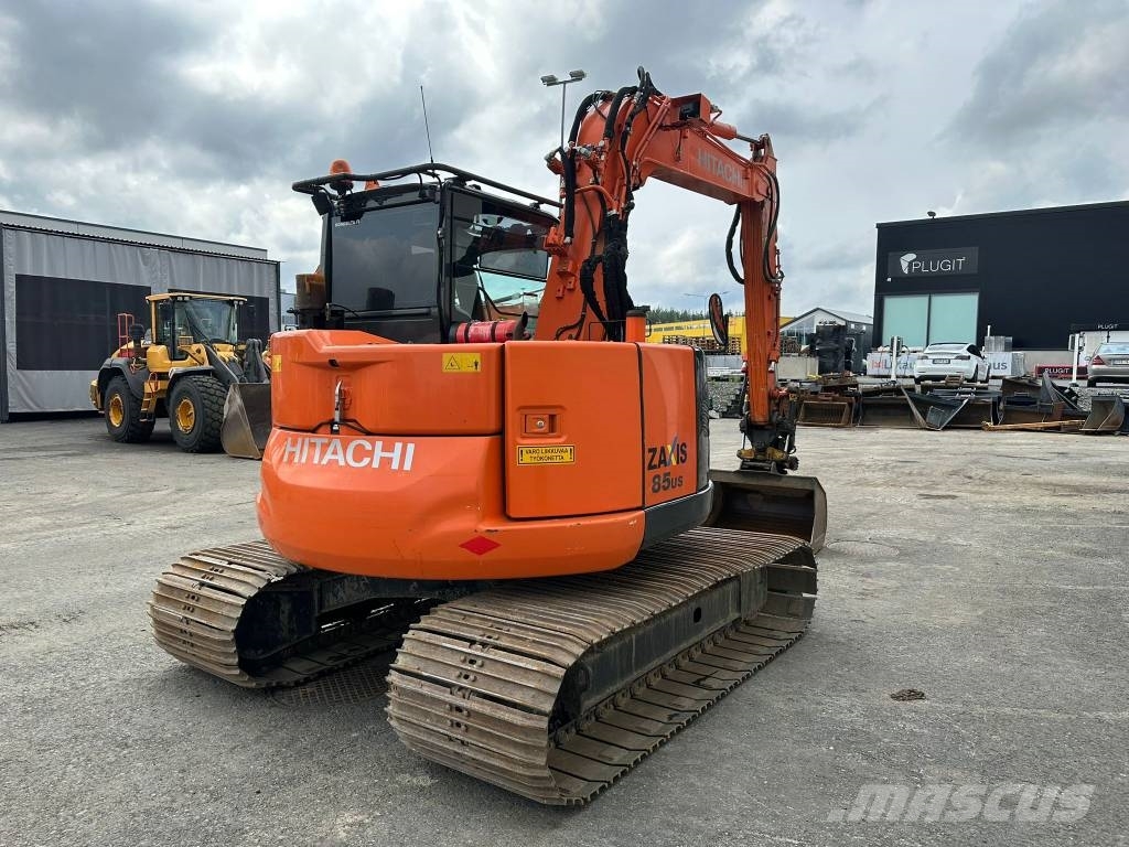 Hitachi ZX85US-5 800mm telat 6kpl työlaitteet mukaan حفارات وسط 7 طن - 12 طن