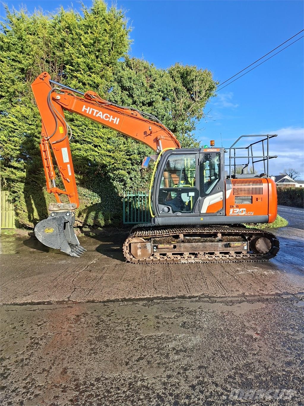 Hitachi ZX 130-7 Crawler excavators