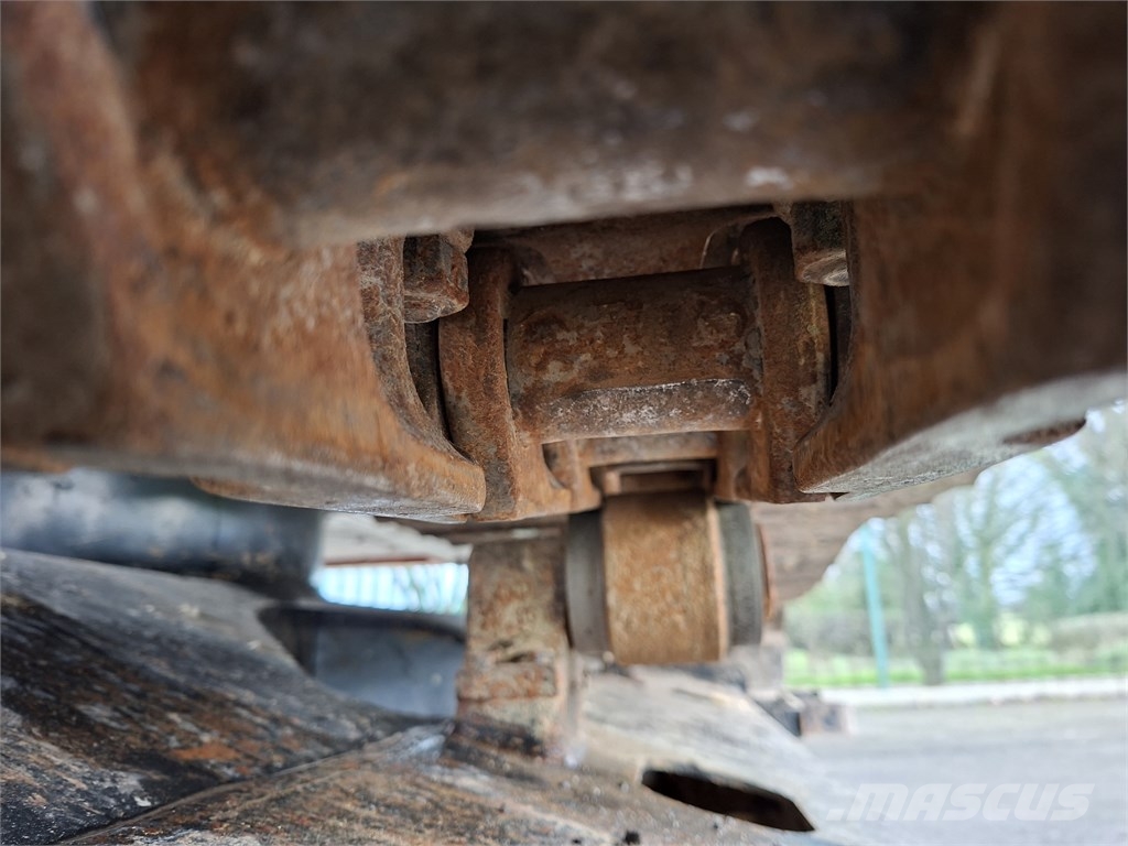 Hitachi ZX 130-7 Crawler excavators