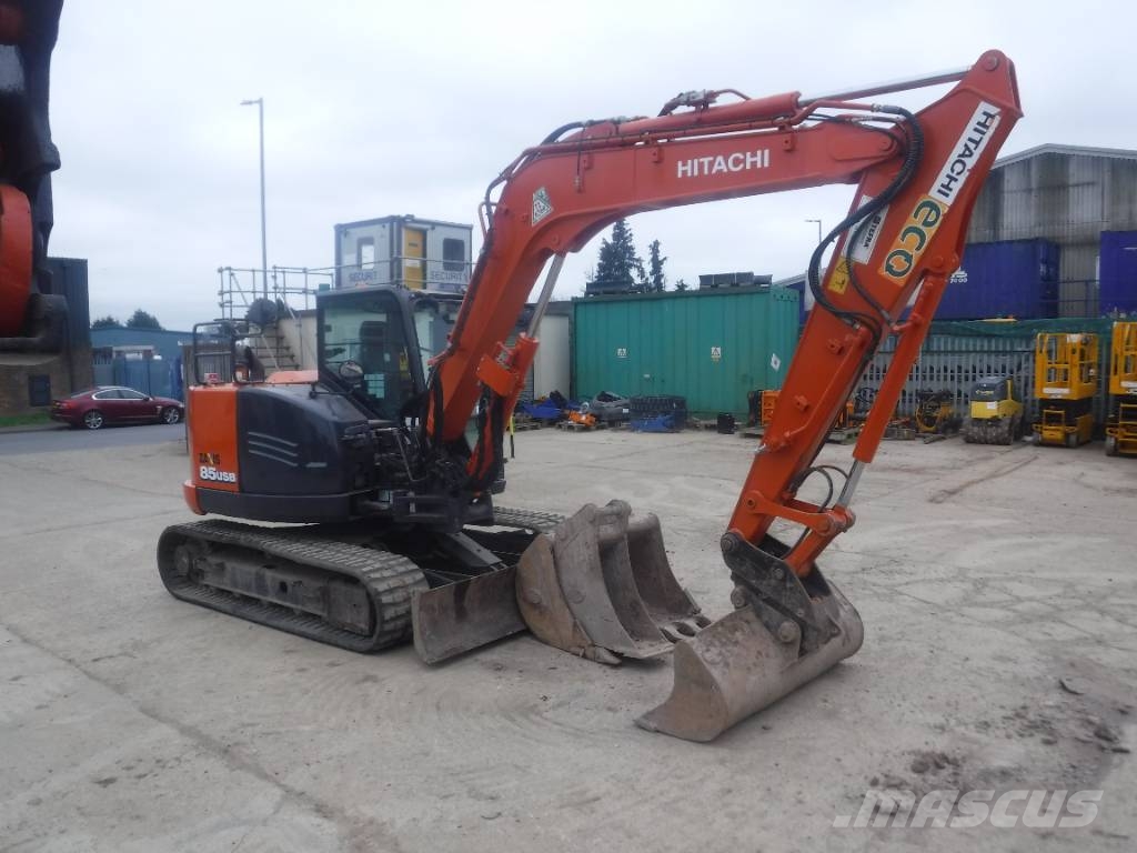 Hitachi ZX 85 US B LC-6 حفارات وسط 7 طن - 12 طن