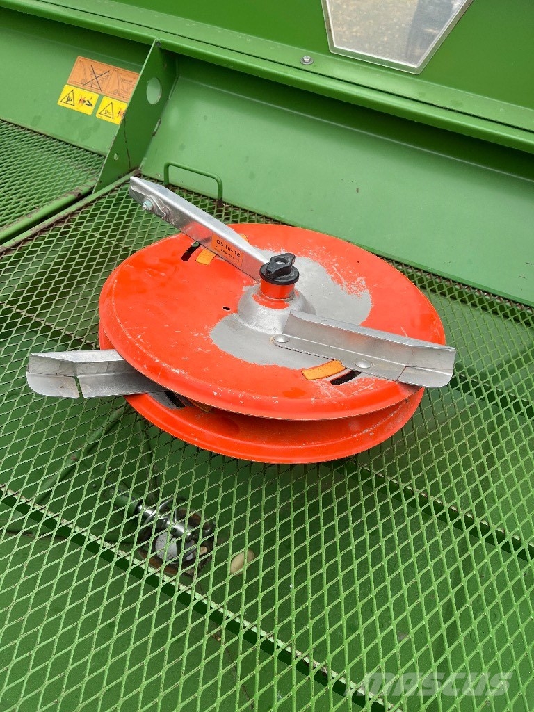 Amazone ZA-M Compact 1800 Rasturači mineralnog đubriva