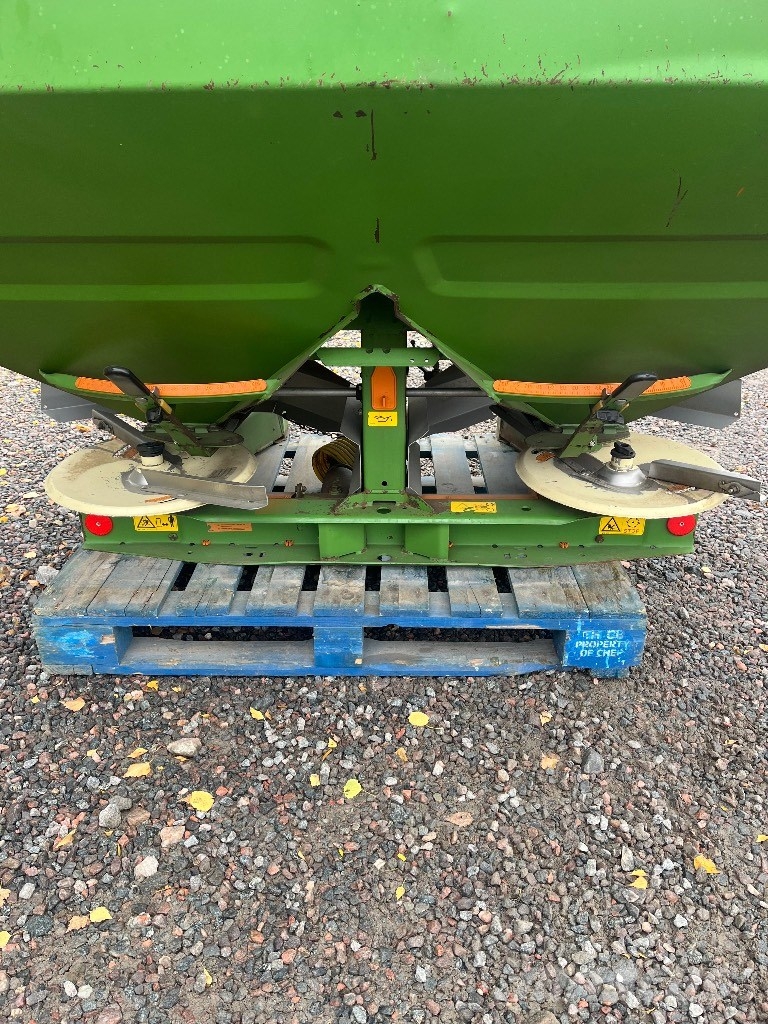 Amazone ZA-M Compact 1800 Rasturači mineralnog đubriva