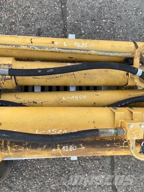 CAT M 315 USED HYDRAULIC CYLINDER Hidráulica