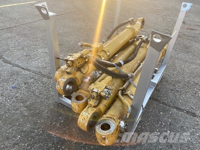 CAT M 315 USED HYDRAULIC CYLINDER Hidráulica