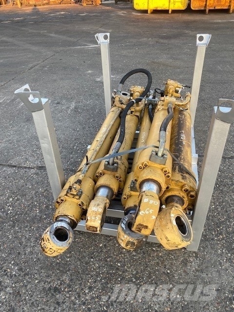 CAT M 315 USED HYDRAULIC CYLINDER Hidráulica