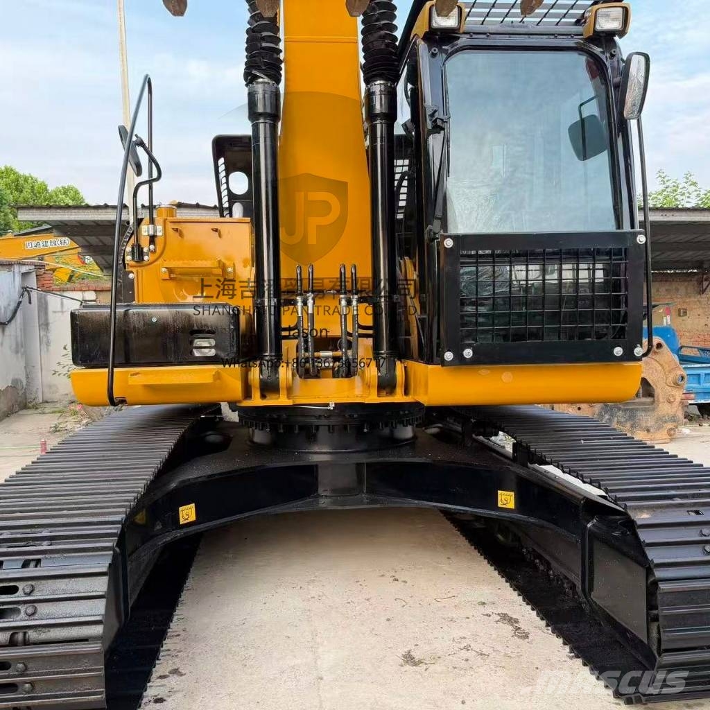 CAT 320 D 履带挖掘机
