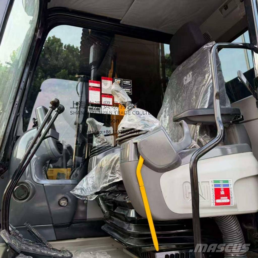 CAT 320 D 履带挖掘机