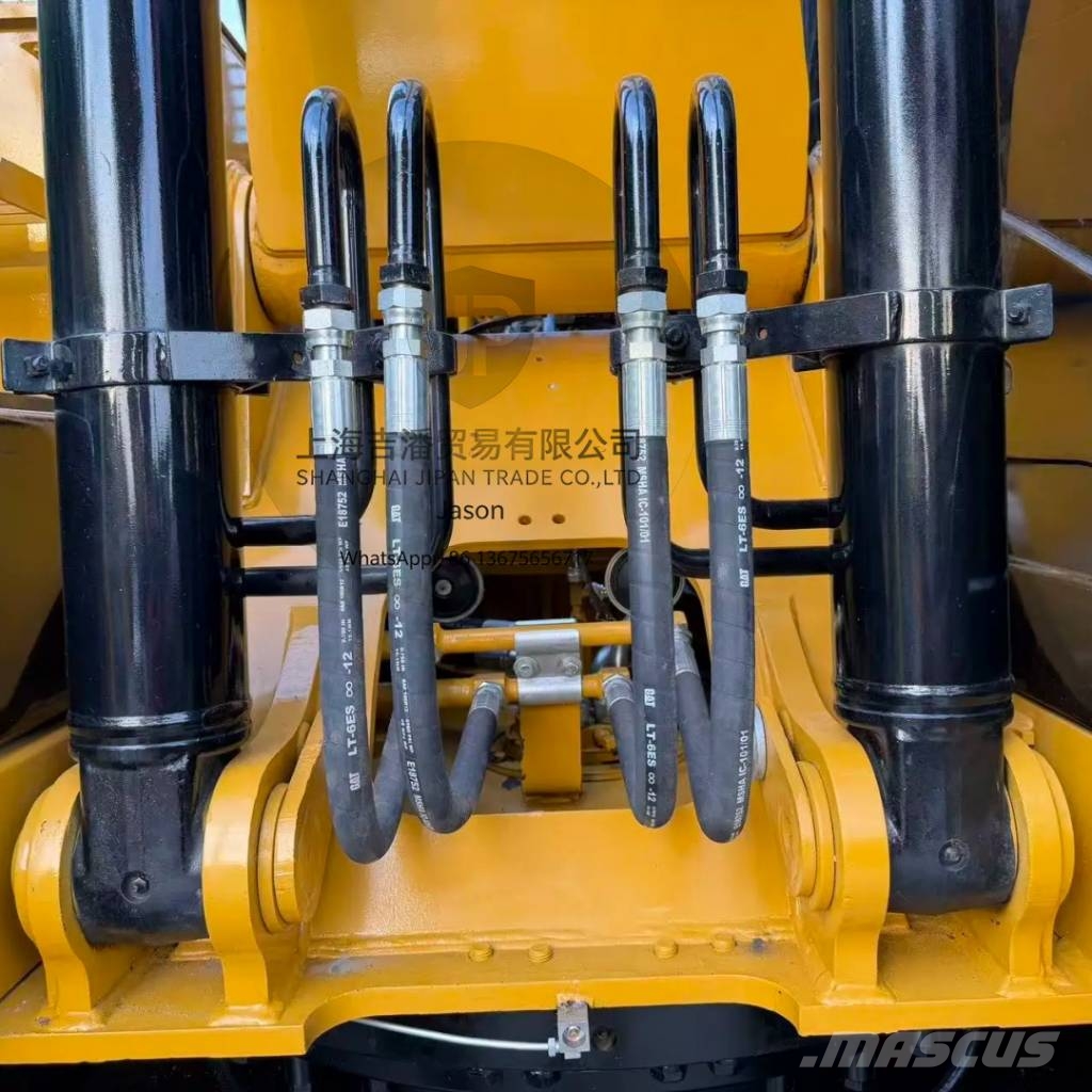 CAT 320 D 履带挖掘机