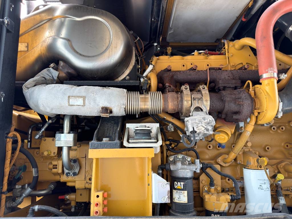 CAT M318F Pyöräkaivukoneet