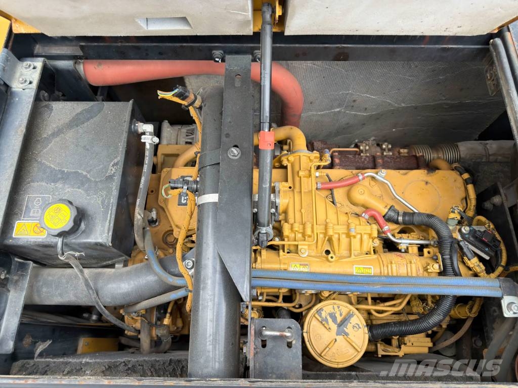 CAT M318F Pyöräkaivukoneet